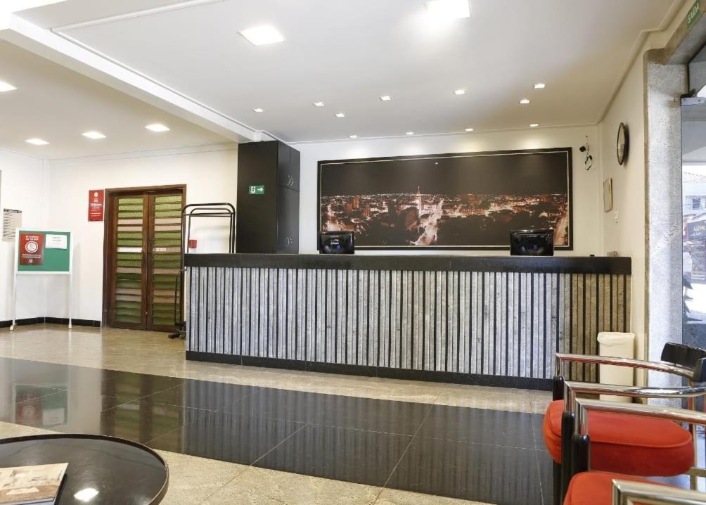 Hz Hotel Patos de Minas Kültér fotó
