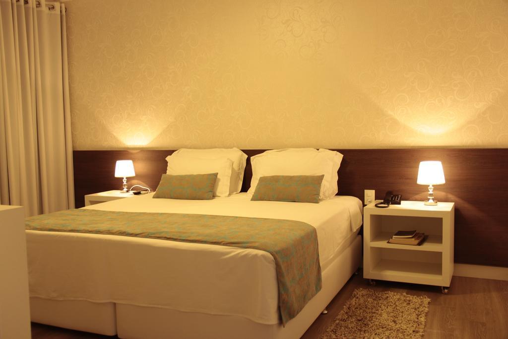 Hz Hotel Patos de Minas Kültér fotó