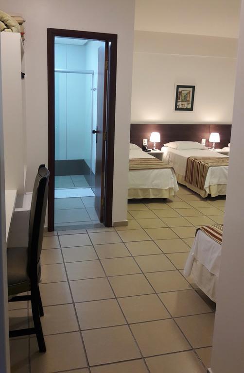 Hz Hotel Patos de Minas Kültér fotó