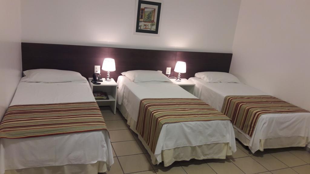 Hz Hotel Patos de Minas Kültér fotó